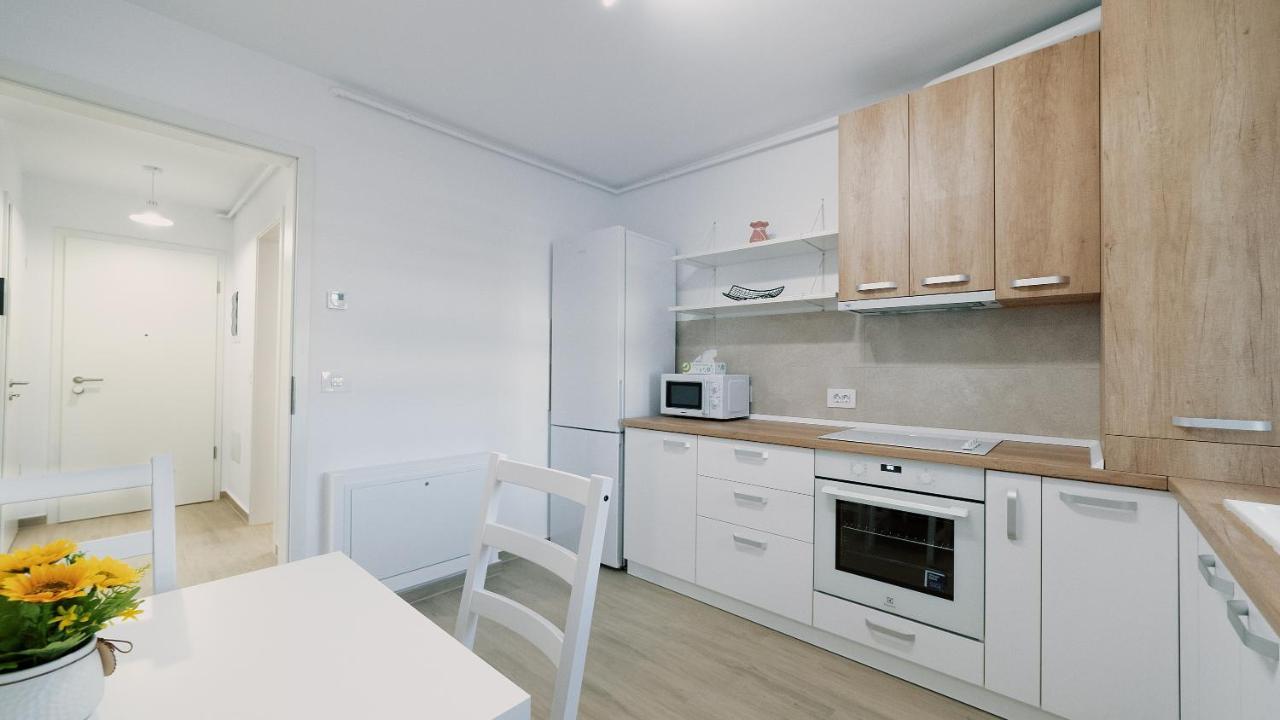 Sweet Memories Apart Coresi 1 Brasov Exterior photo