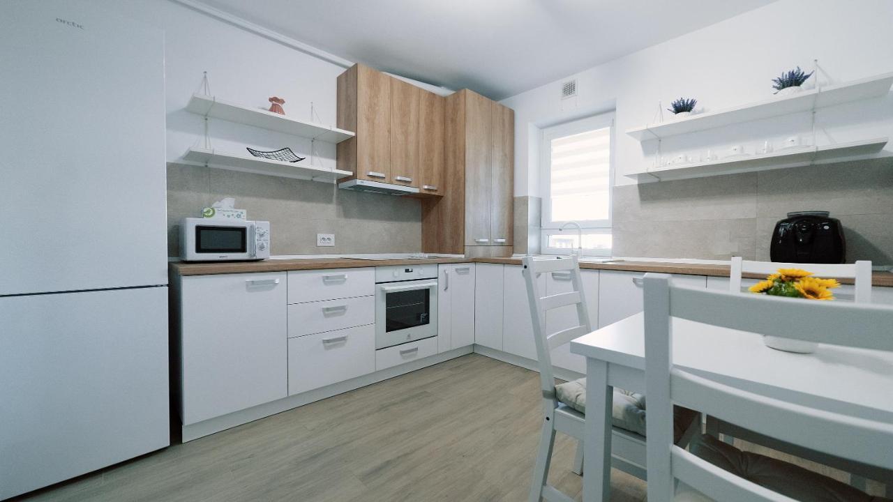 Sweet Memories Apart Coresi 1 Brasov Exterior photo